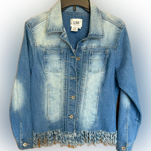 Live a Little Jackets & Blazers - Boho Women’s Jean jacket sz M
